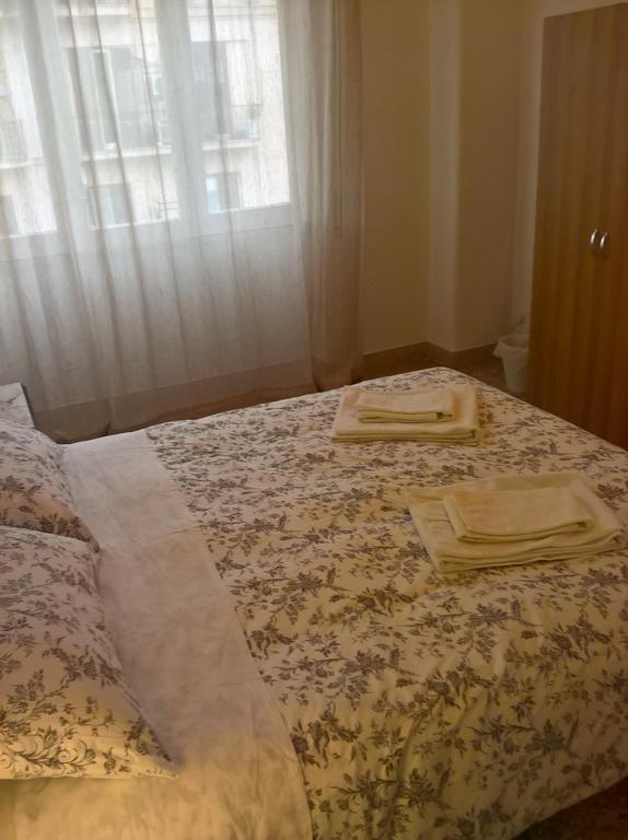 パレルモ Marchese Ugo Bed & Breakfast エクステリア 写真